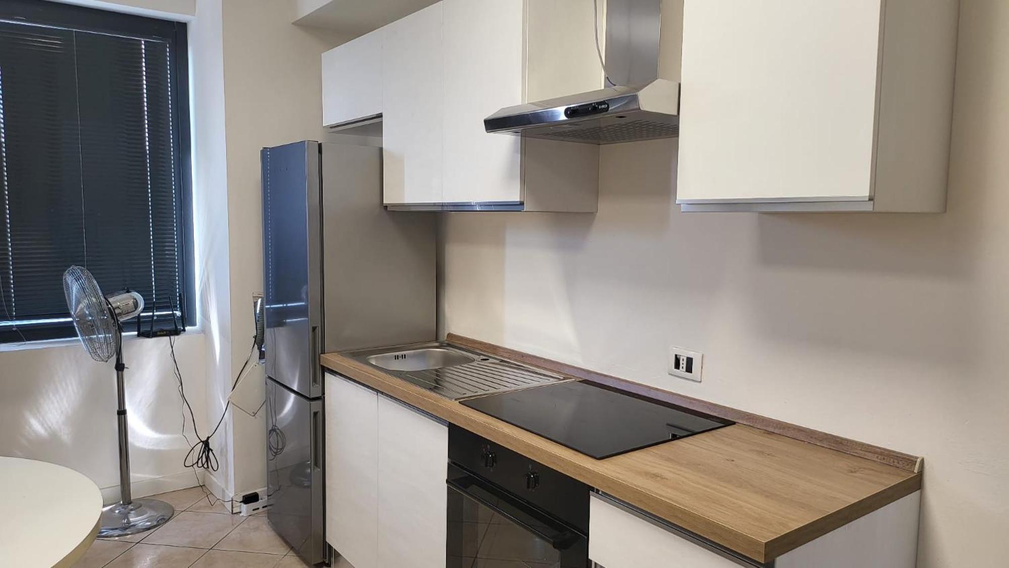 Apartment Arredato A 2km Da A4 - Desenzano Desenzano del Garda